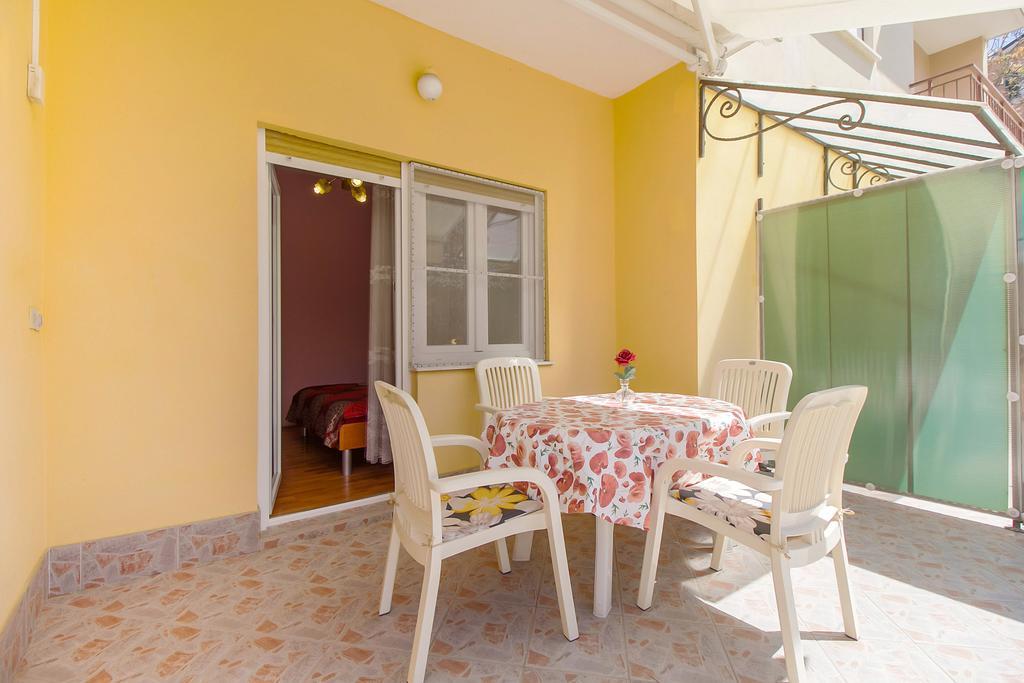 Apartment Oleander Mali Losinj Ngoại thất bức ảnh