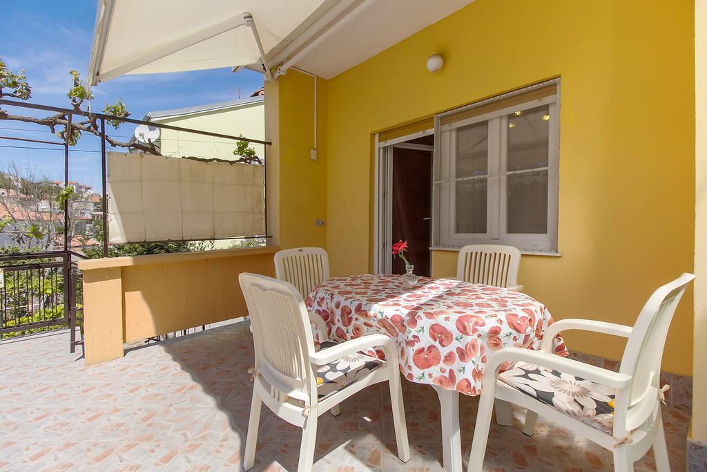 Apartment Oleander Mali Losinj Ngoại thất bức ảnh