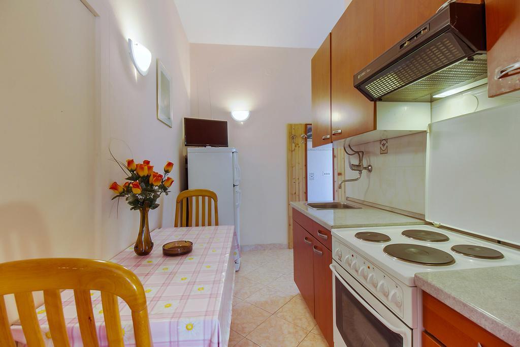 Apartment Oleander Mali Losinj Ngoại thất bức ảnh